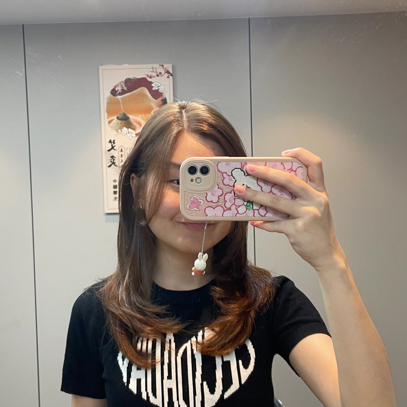 Hair colour and cut result shared by Fiona